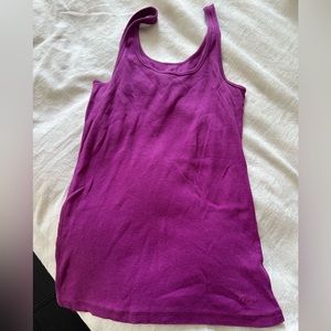 Aeropastle purple top